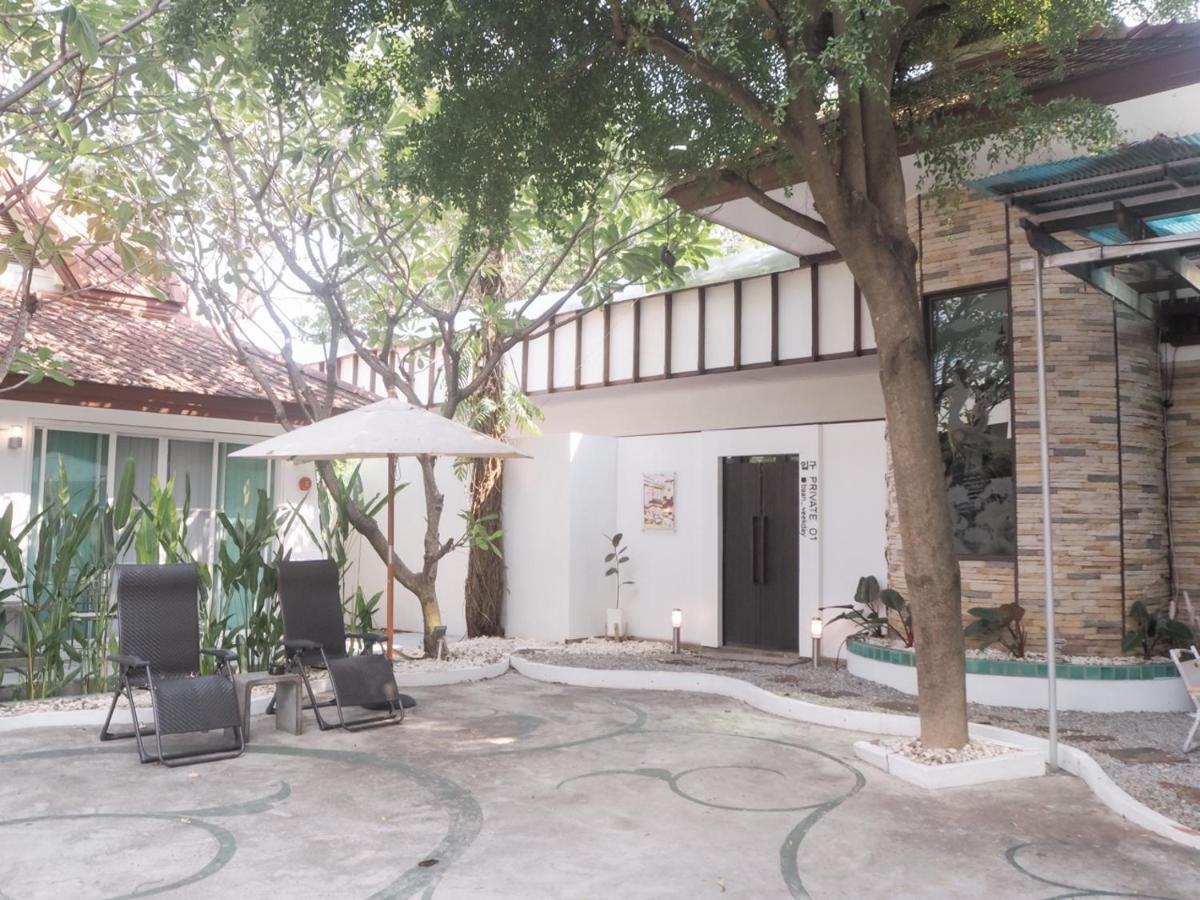 Отель Baan Weekday Private 02 Чиангмай Экстерьер фото